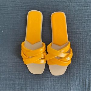 Zara leather puff strap orange sandal